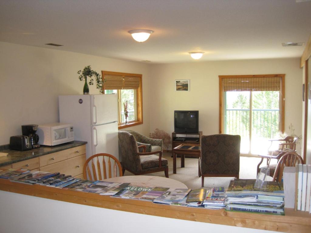 Wild Nature B&B Kelowna Quarto foto